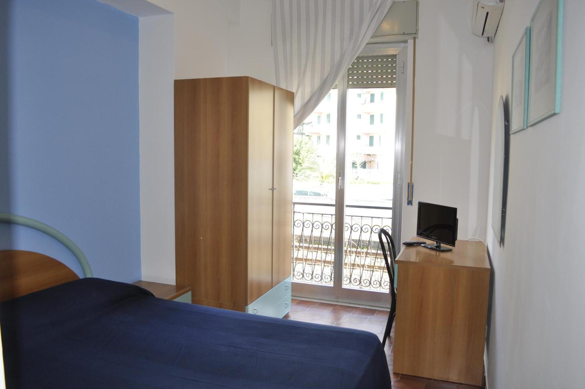 Hotel Ristorante La Scogliera - Nuova Gestione Piraino Exteriér fotografie